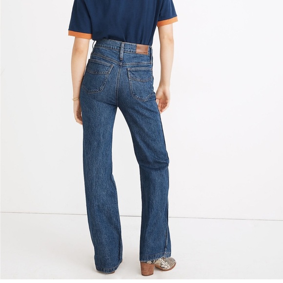 Madewell 11" High-Rise Flare Jeans in Mersey
Wash Size 24. In mint condition. - Picture 9 of 12